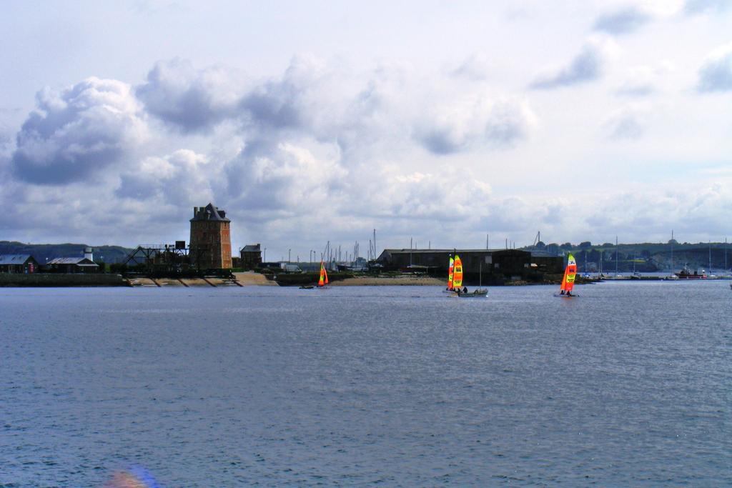 Hotel De France Camaret-sur-Mer Exteriör bild